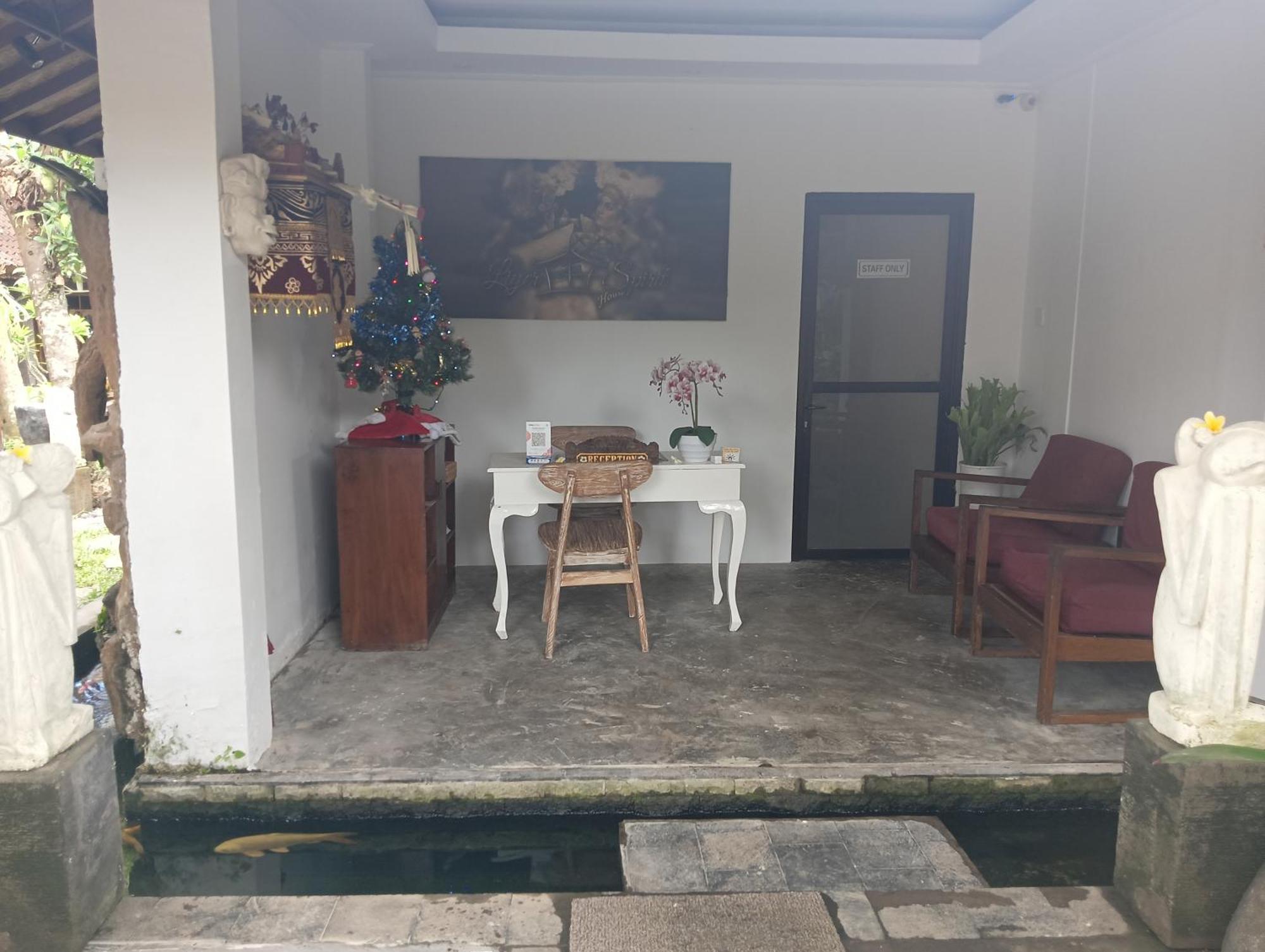 Liyer Spirit House Hotel Ubud Eksteriør billede